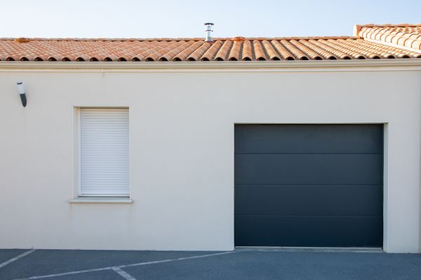 Garage Window Replacement in Lake Wales